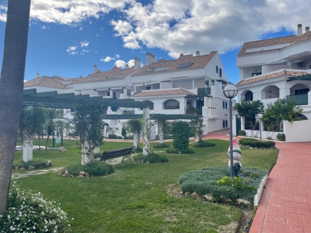 3 Bedrooms Apartment in San Pedro de Alcántara