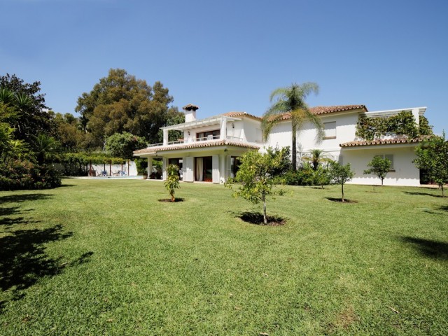 5 Bedrooms Villa in Costalita