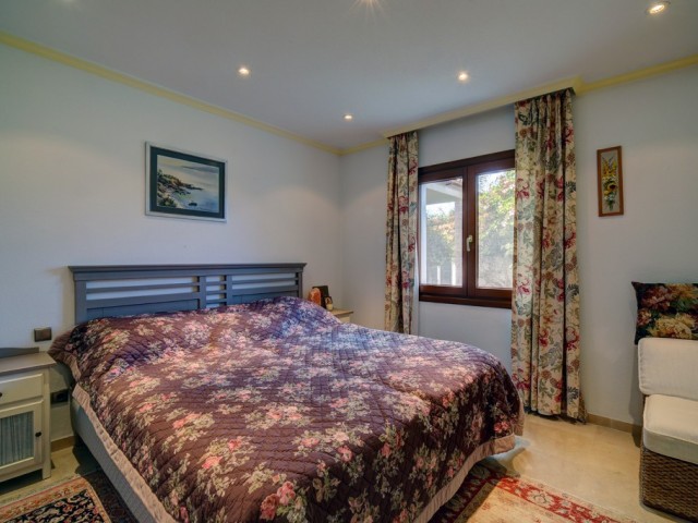 5 Bedrooms Villa in Costalita