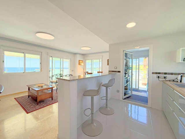 Penthouse in Casares Playa