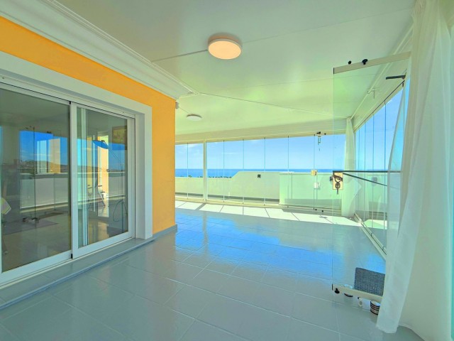 Penthouse in Casares Playa