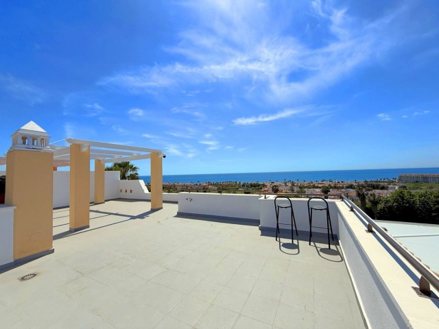 Penthouse in Casares Playa