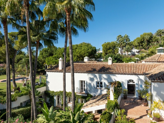 5 Bedrooms Villa in The Golden Mile