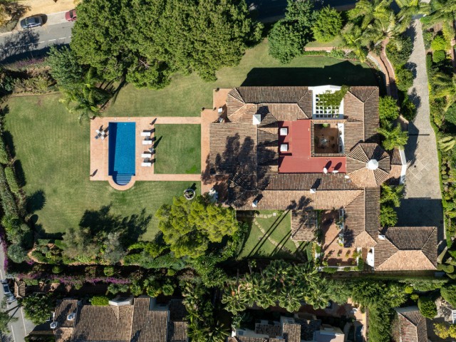5 Bedrooms Villa in The Golden Mile