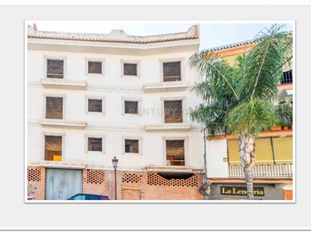 Liikekiinteistö Alhaurín el Grande