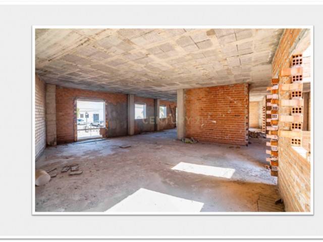 Liikekiinteistö Alhaurín el Grande