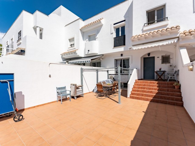 Townhouse, Torreblanca, R5181211