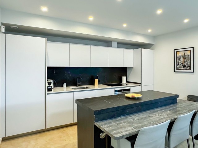 Apartment, Cabopino, R5181385