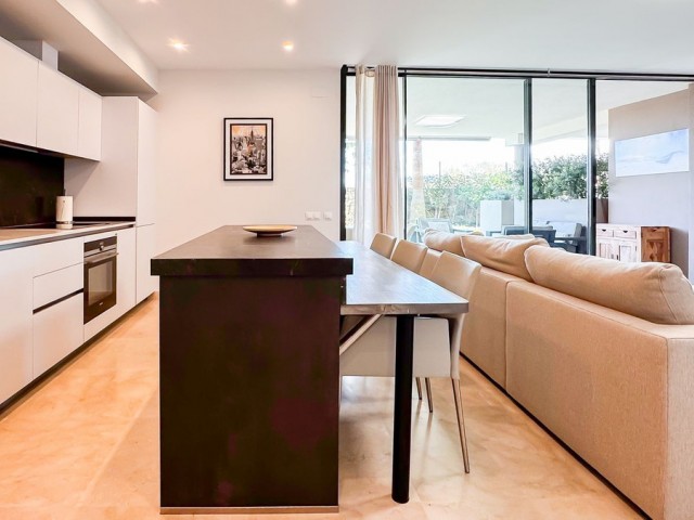 Apartment, Cabopino, R5181385