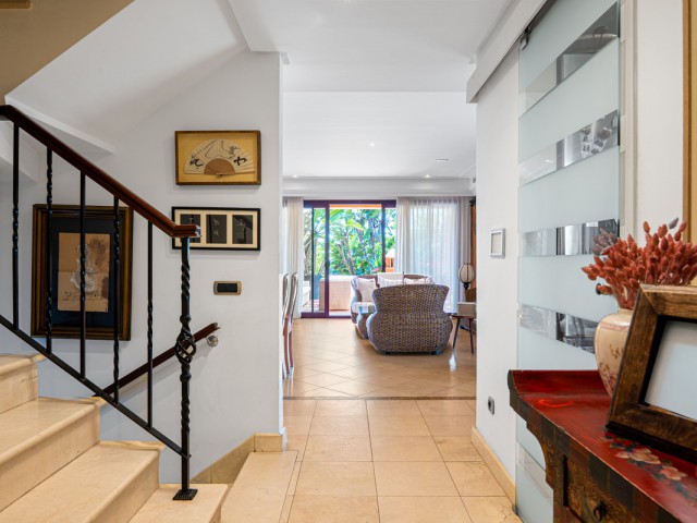 5 Slaapkamer Rijtjeshuis in Marbella