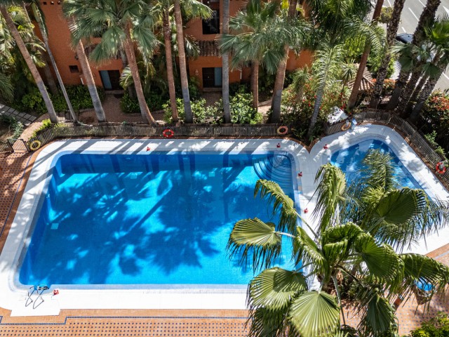 5 Bedrooms Townhouse in Marbella