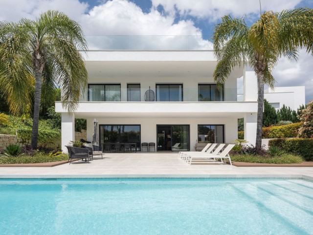 Villa, Nueva Andalucia