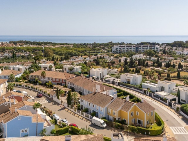 3 Soveroms Rekkehus i Estepona