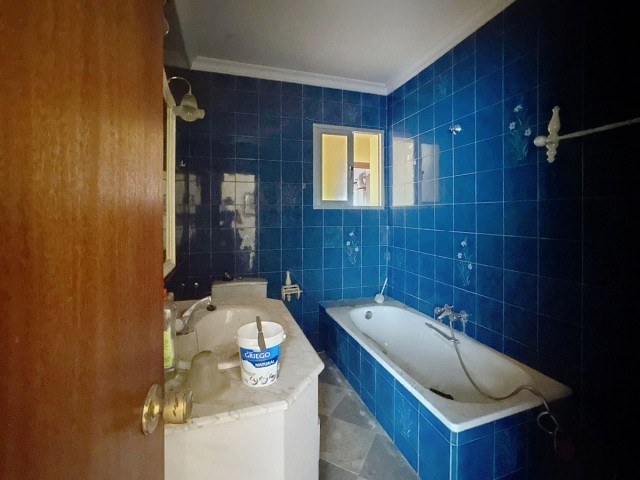 5 Makuuhuoneen Rivitalo Estepona