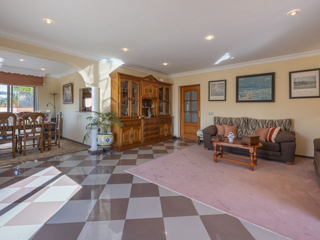 4 Bedrooms Villa in San Pedro de Alcántara