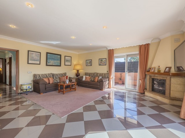 4 Bedrooms Villa in San Pedro de Alcántara