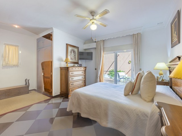 4 Bedrooms Villa in San Pedro de Alcántara