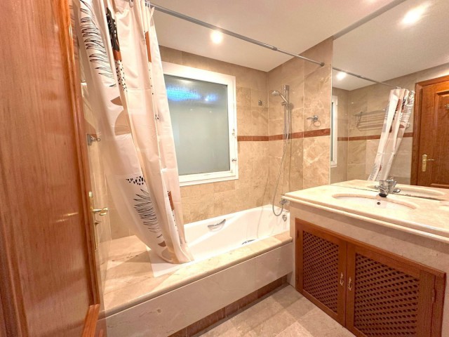 3 Slaapkamer Appartement in Costalita