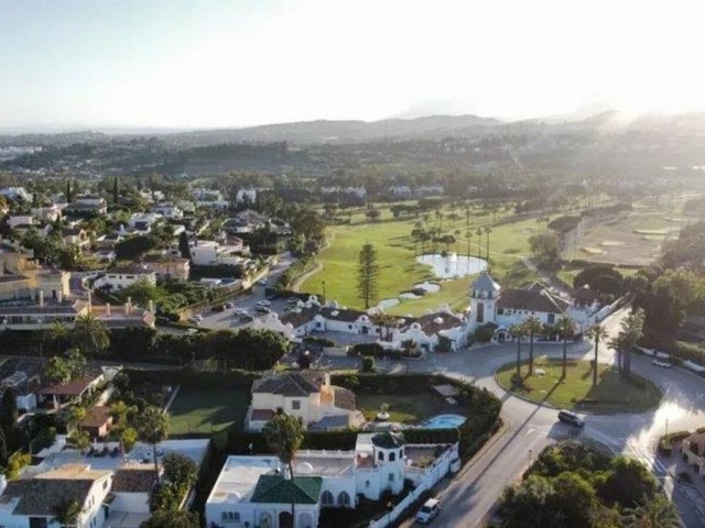 6 Soveroms Villa i Nueva Andalucía