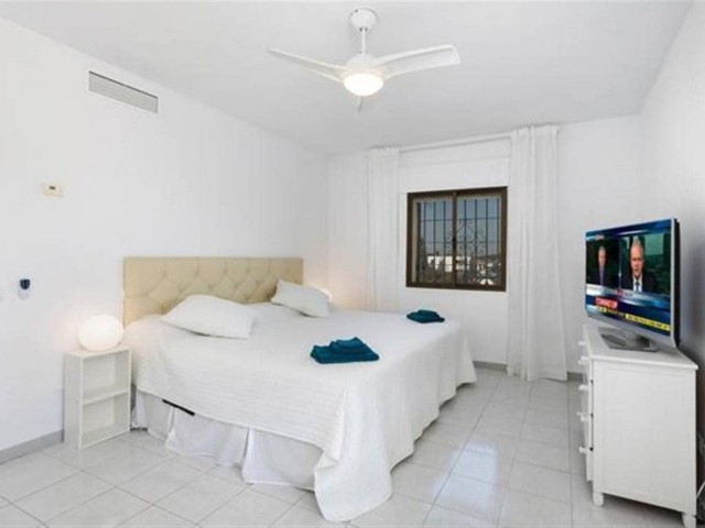 6 Soveroms Villa i Nueva Andalucía