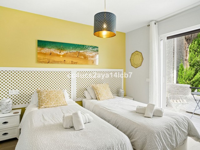 3 Soveroms Rekkehus i Nueva Andalucía