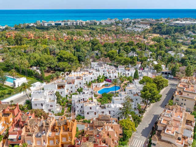 3 Bedrooms Townhouse in Nueva Andalucía