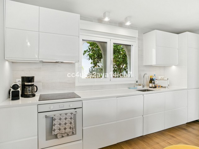 3 Bedrooms Townhouse in Nueva Andalucía