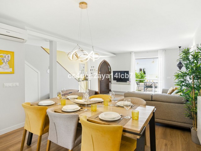 3 Bedrooms Townhouse in Nueva Andalucía