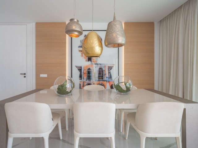 3 Bedrooms Apartment in Benahavís