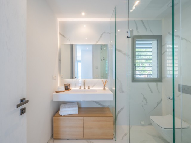 3 Bedrooms Apartment in Benahavís