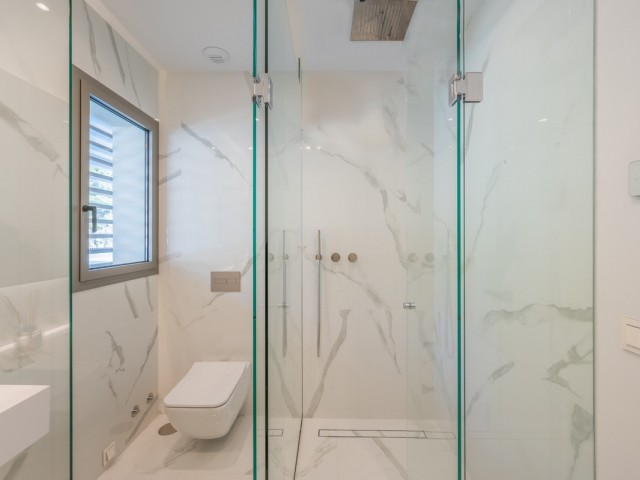 3 Bedrooms Apartment in Benahavís