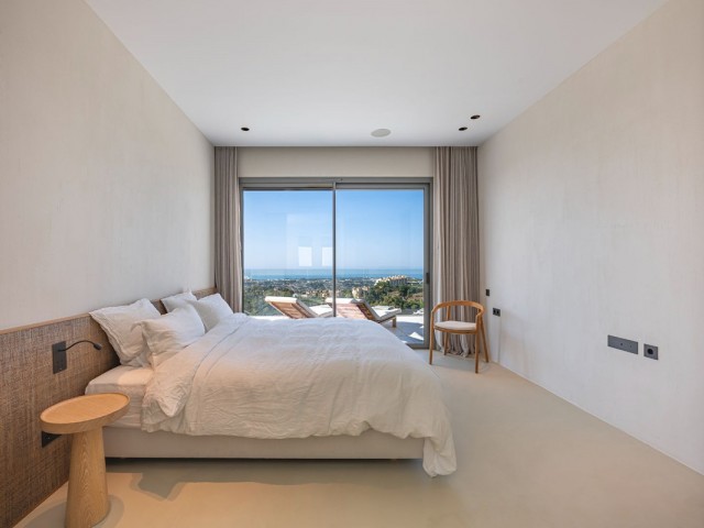 3 Bedrooms Apartment in Benahavís