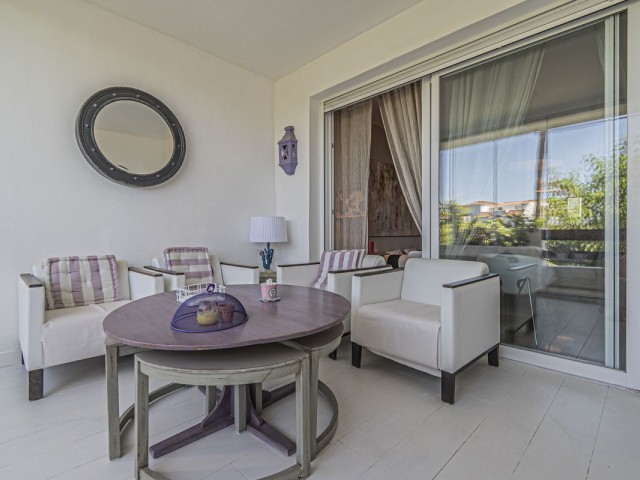 Apartamento con 3 Dormitorios  en Costalita