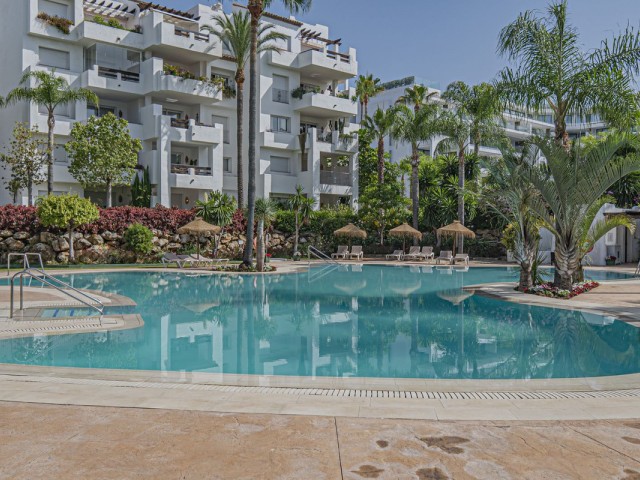 Apartamento con 3 Dormitorios  en Costalita