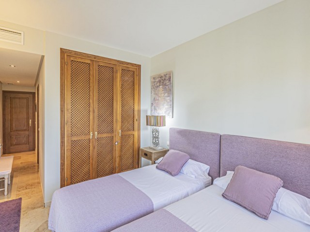 Apartamento con 3 Dormitorios  en Costalita