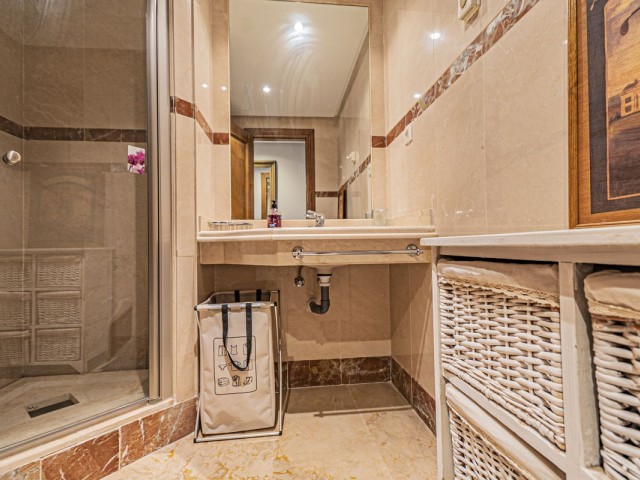 Apartamento con 3 Dormitorios  en Costalita