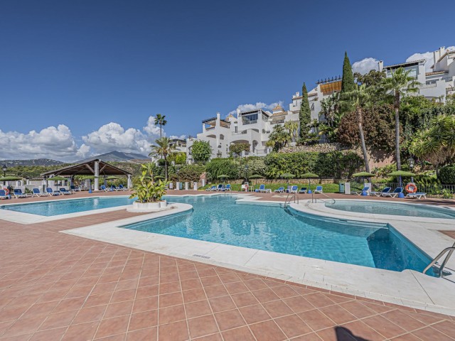 4 Soveroms Rekkehus i Nueva Andalucía