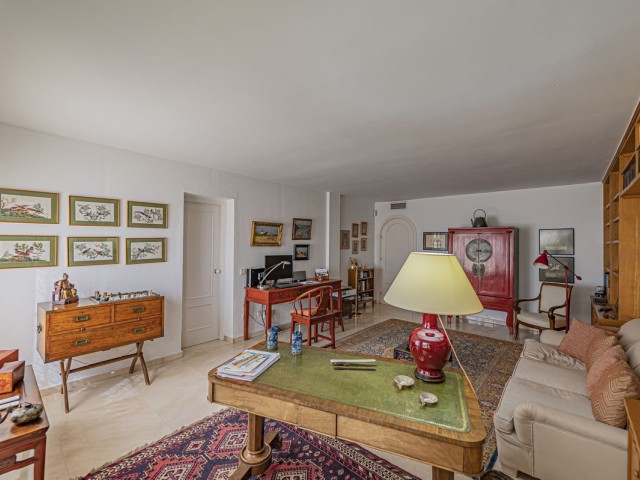 4 Soveroms Rekkehus i Nueva Andalucía