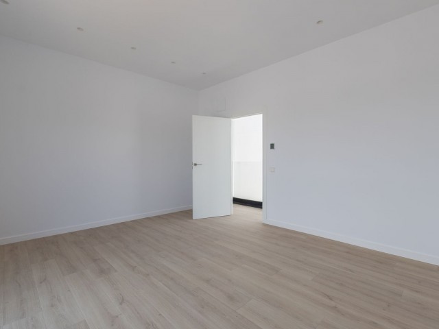 Villa avec 4 Chambres  à Elviria