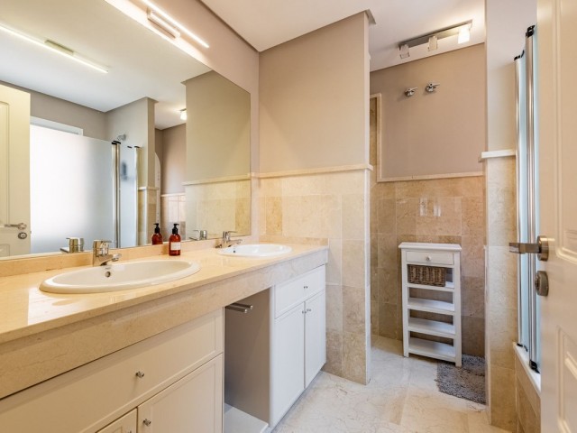 Villa avec 3 Chambres  à Nagüeles