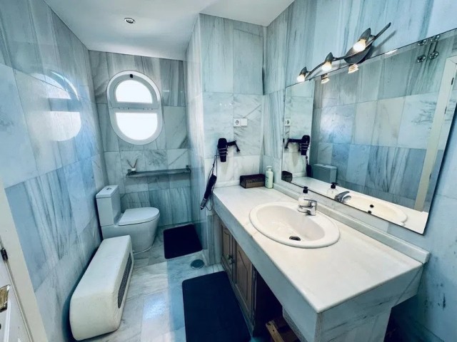 5 Bedrooms Townhouse in Riviera del Sol