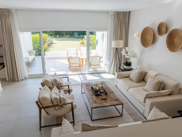 3 Soveroms Rekkehus i Nueva Andalucía