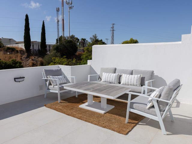 3 Soveroms Rekkehus i Nueva Andalucía