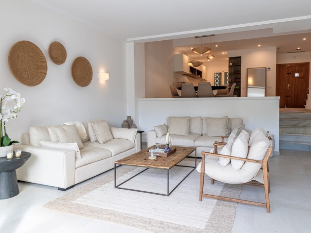 3 Bedrooms Townhouse in Nueva Andalucía