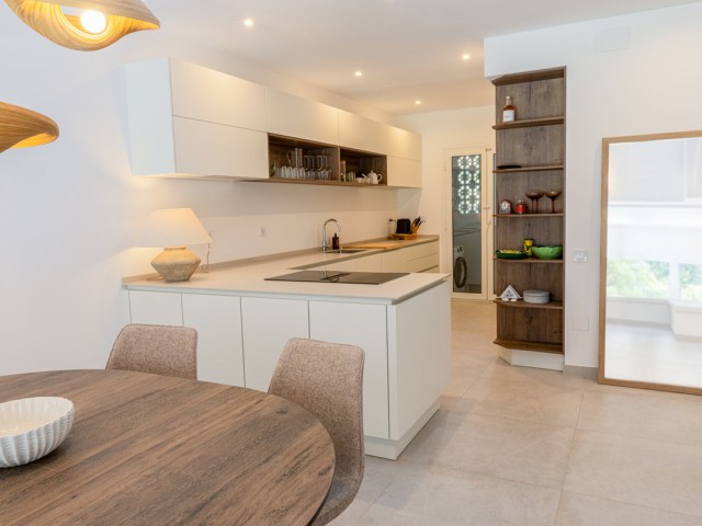 3 Bedrooms Townhouse in Nueva Andalucía