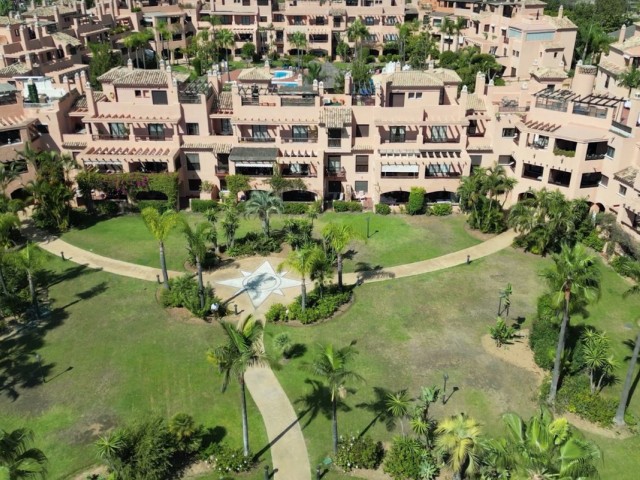 Apartment, Hacienda del Sol, R5182555
