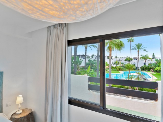 4 Bedrooms Townhouse in San Pedro de Alcántara