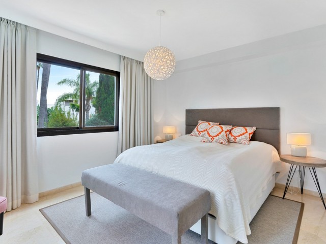 4 Bedrooms Townhouse in San Pedro de Alcántara