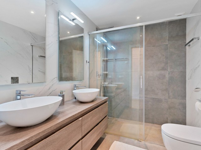 4 Bedrooms Townhouse in San Pedro de Alcántara