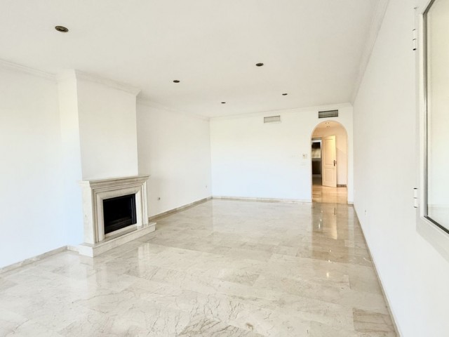 2 Soveroms Leilighet i Elviria